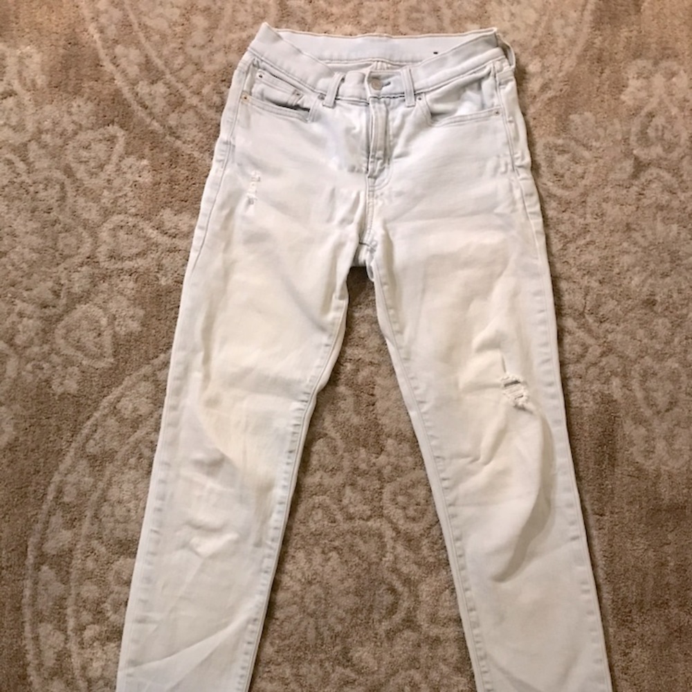 Women’s High Waist Light Wash Straight leg Jeans